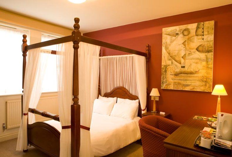 Hotel Highwayman 3*